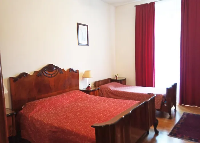 דירה Center, Rione Monti, *