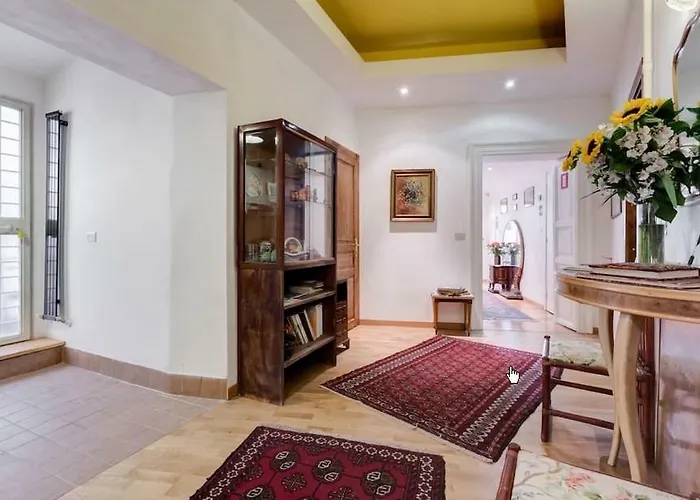 Center, Rione Monti, דירה רומא